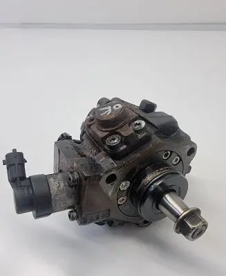 Hyundai i40 Fuel injection high pressure pump 331002A420 0445010206