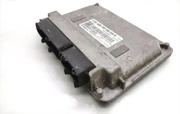 Volkswagen Polo IV 9N3 Engine control unit/module 03D906023B 5WP40504