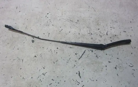 BMW X1 F48 F49 Front wiper blade arm 61617360515