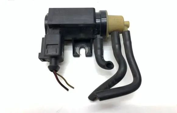 Volkswagen Golf V Turbo solenoid valve 1K0906627A