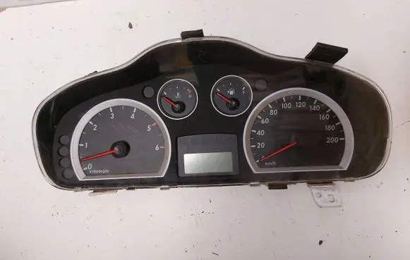 Hyundai Santa Fe Speedometer (instrument cluster) 9400526340