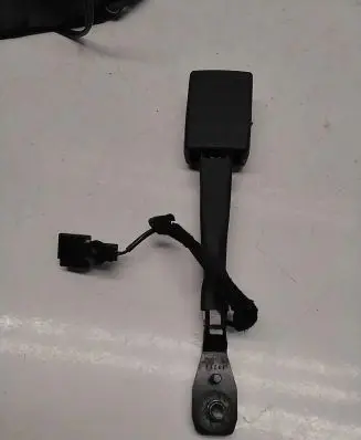 Opel Mokka Front seatbelt buckle 95104556