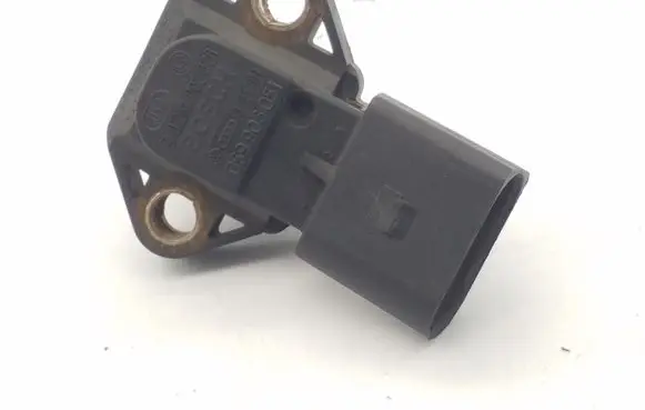 Audi A6 S6 C5 4B Air pressure sensor 059906051 0281002326
