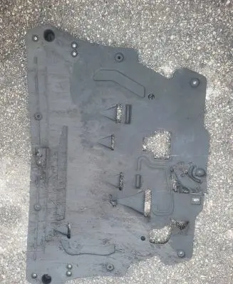 Volvo XC90 Engine splash shield/under tray 31378306