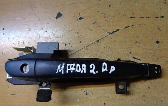 Mazda 2 Front door exterior handle