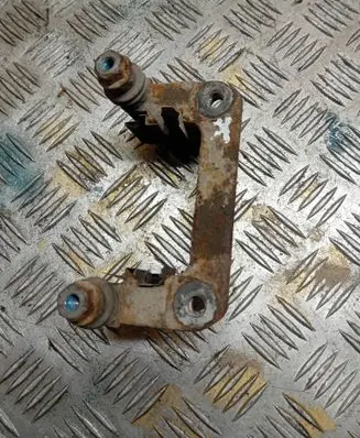 Mercedes-Benz B W245 Brake caliper pad carrier rear 