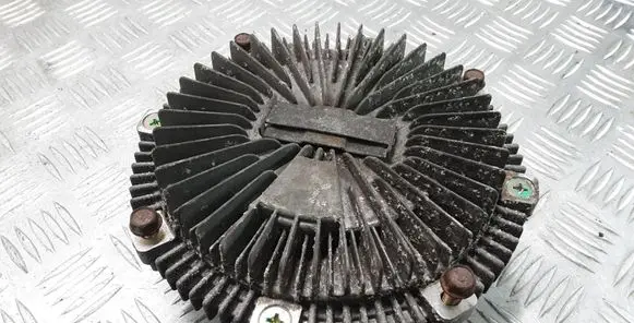 Mitsubishi Pajero Viscous fan clutch 