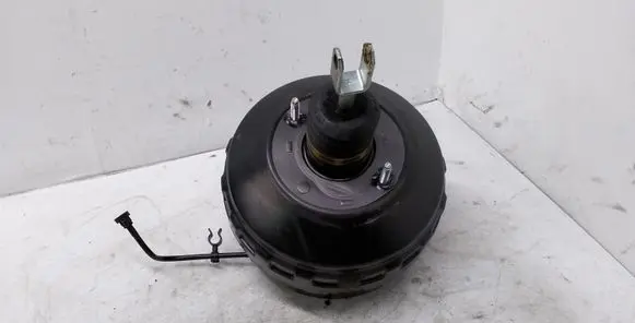 BMW 3 E90 E91 Brake booster 6785649