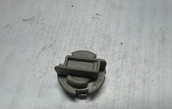 Tail light part
