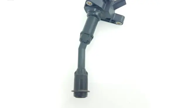 Ford Escape III High voltage ignition coil DS7G12A366BB DS7G12A366 D5E1G6Z28