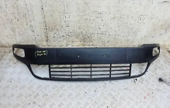 Fiat Punto Evo Front bumper lower grill
