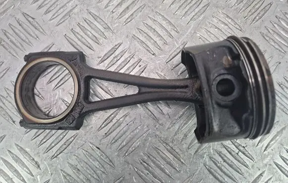 Opel Corsa D Piston with connecting rod 73L32A2