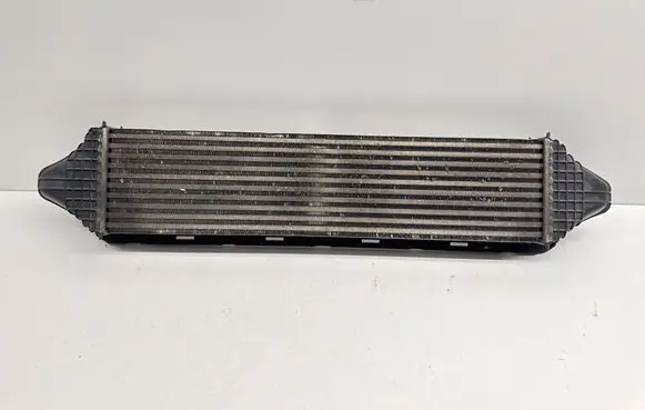Volvo V40 Intercooler radiator 31367277 31323745