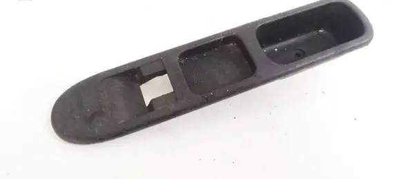 Peugeot 307 Front door window switch trim 