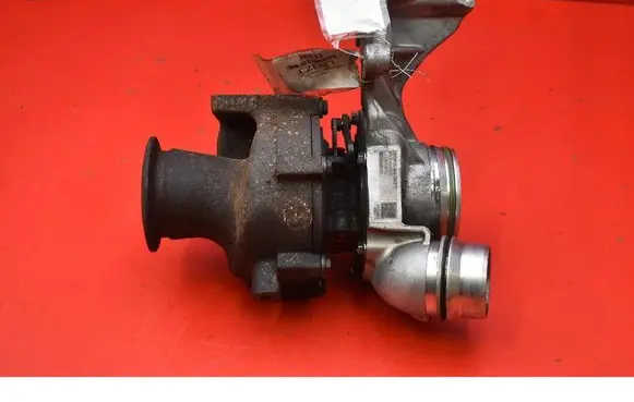 BMW 5 F10 F11 Turbo system vacuum part 851246403C