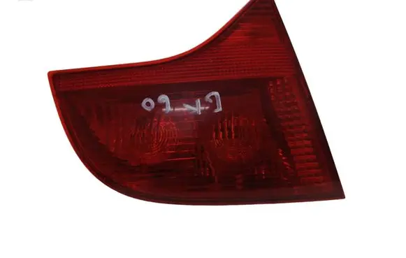 Audi A4 S4 B7 8E 8H Tailgate rear/tail lights 8E9945093 484501 ULO749001
