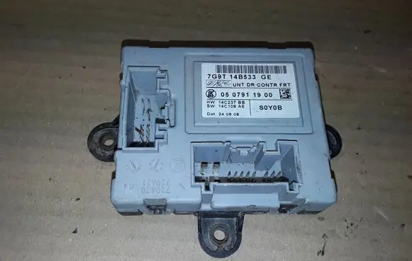 Ford Mondeo MK IV Door control unit/module 7G9T14B533GE 0507911900