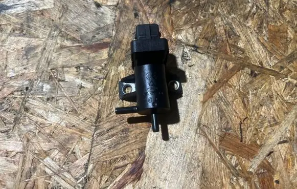 Nissan Navara D23 Turbo solenoid valve 8200762162