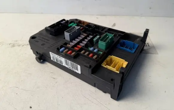Peugeot 508 RXH Fuse module A2C53383165