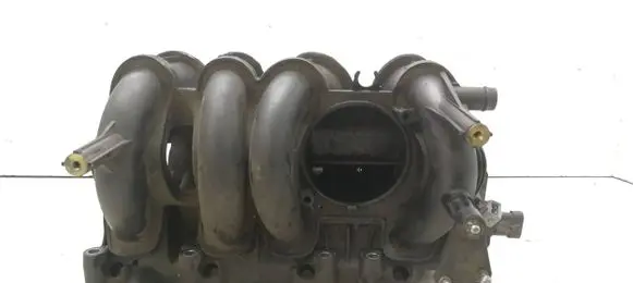 Dacia Logan I Intake manifold 8200647805B 8200647806B 8200647804B