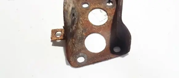 Audi A3 S3 8L Bracket in trunk/boot 