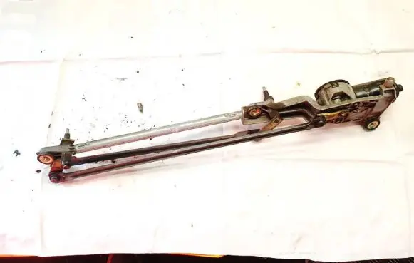 Ford Focus Front wiper linkage and motor 3397020453 3m5117504ae