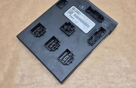 Audi A6 S6 C7 4G Comfort/convenience module 4H0907063CE 19012002 4H0907063E