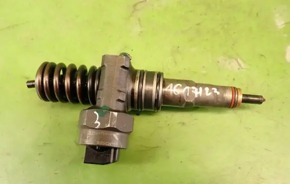 Volkswagen Passat Alltrack Fuel injector