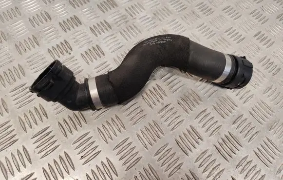 Audi Q7 4M Engine coolant pipe/hose 4M0122101