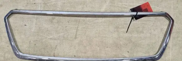 Subaru XV Front bumper upper radiator grill 91121FJ110