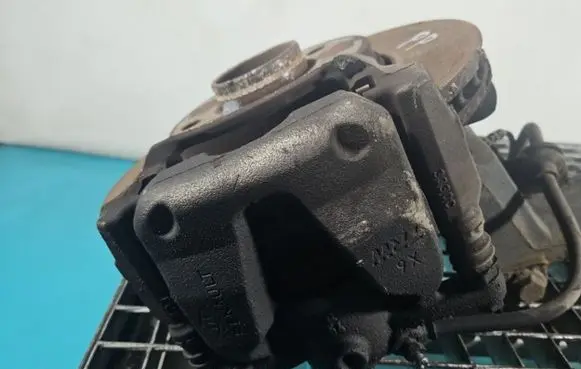 Renault Megane IV Front brake caliper IMPRK1411743