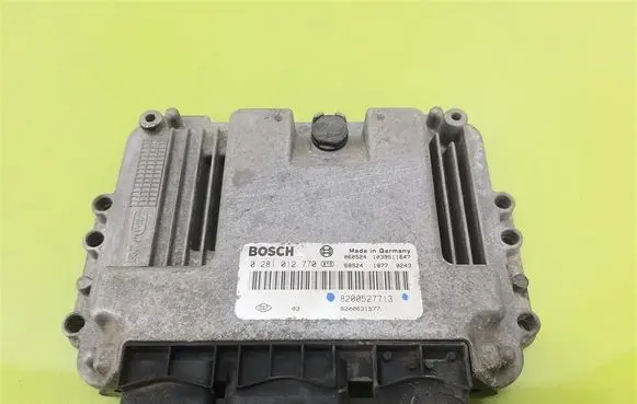Renault Laguna II Engine control unit/module 8200527713