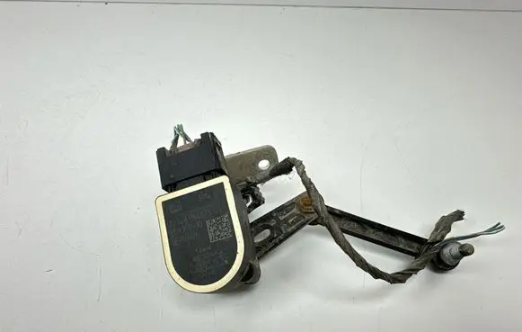 BMW 7 F01 F02 F03 F04 Headlight/headlamp level sensor 6784075