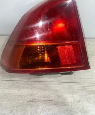 Honda Civic Rear/tail lights Po853l