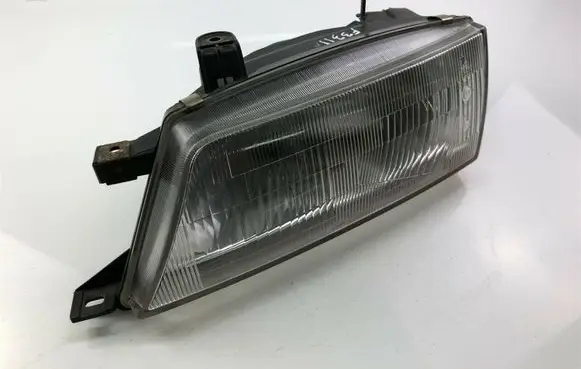 Suzuki Baleno EG Headlight/headlamp 3532060G30 F3311
