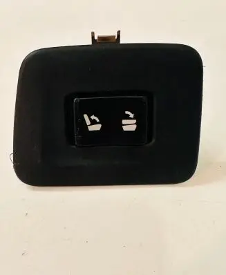 Lexus RX 450H Seat control switch 7259748030