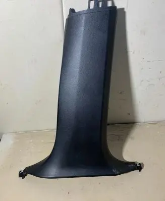 BMW X5 F15 (B) pillar trim (bottom) 19184810