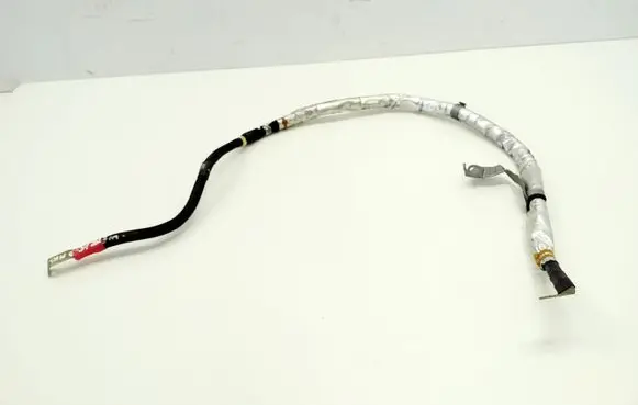 BMW 5 G30 G31 G38 Positive cable (battery) 8476014