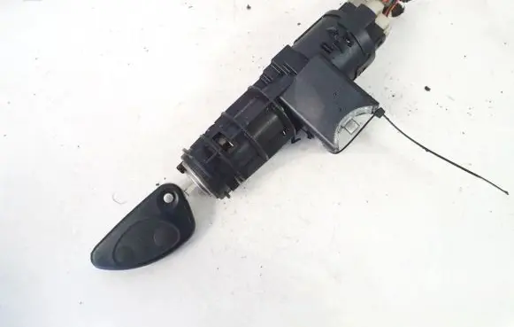 Alfa Romeo 156 Ignition lock 06670 05521b365