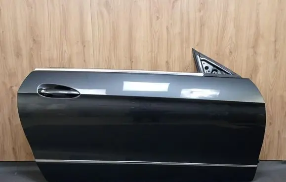 Mercedes-Benz E A207 Door (2 Door Coupe) 