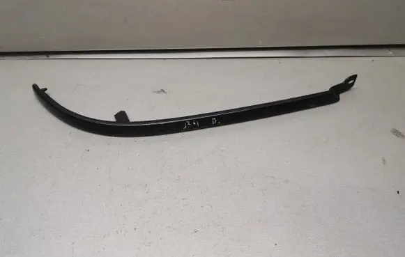 Under headlight/headlamp trim