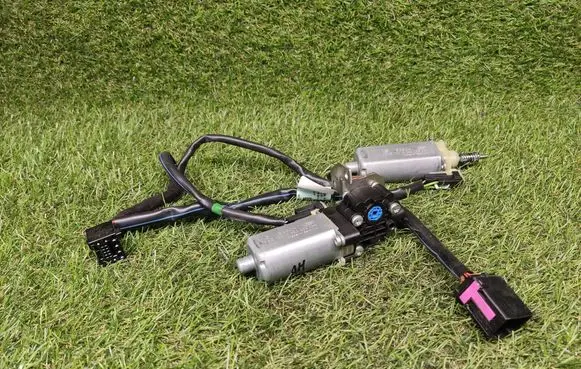 Audi A6 S6 C7 4G Steering column adjust motor 97062434900 0390203335