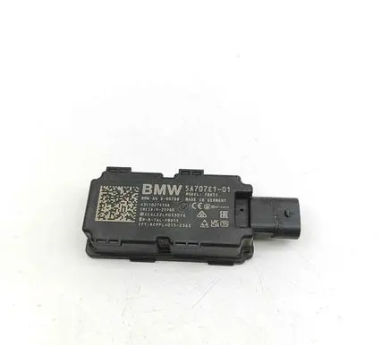BMW iX1 Keyless system antenna A3C10274506 5A707E1