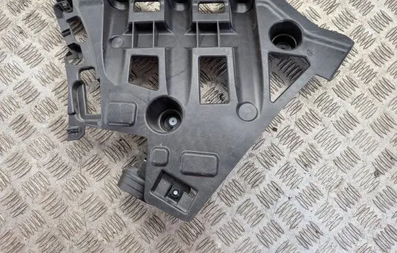 Citroen C4 X Rear bumper mounting bracket 9840811580