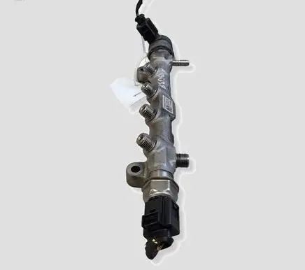 Volkswagen Golf VII Fuel main line pipe 04L089D 057130764AB