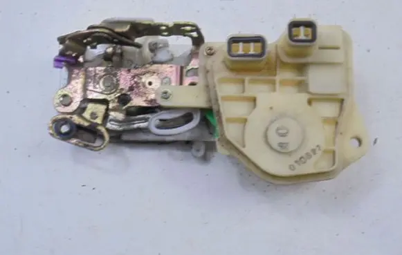Honda Civic Front door lock