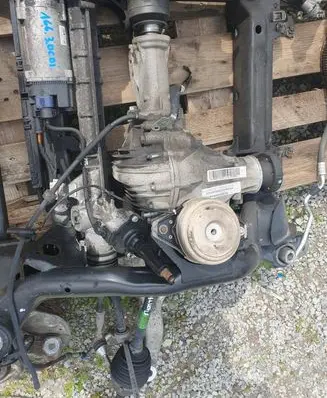 Mercedes-Benz ML W166 Front differential A1663300200