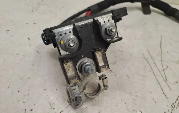 Dacia Sandero III Positive cable (battery) 6012263 D6012263