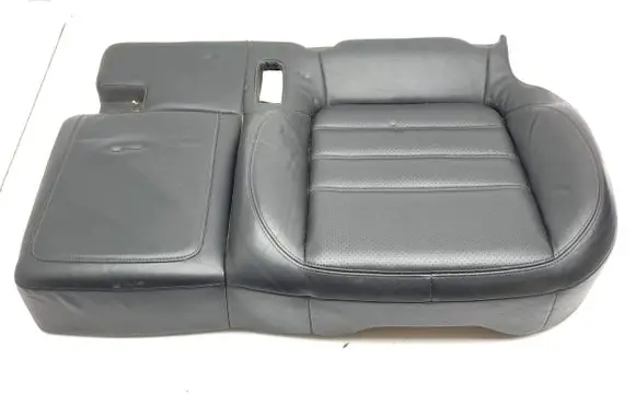 Porsche Cayenne (92A) Rear seat 