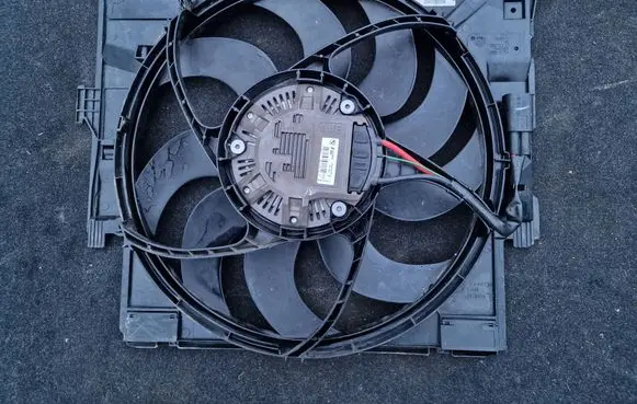 BMW 4 F32 F33 Fan impeller 7608409 7640513 941012939